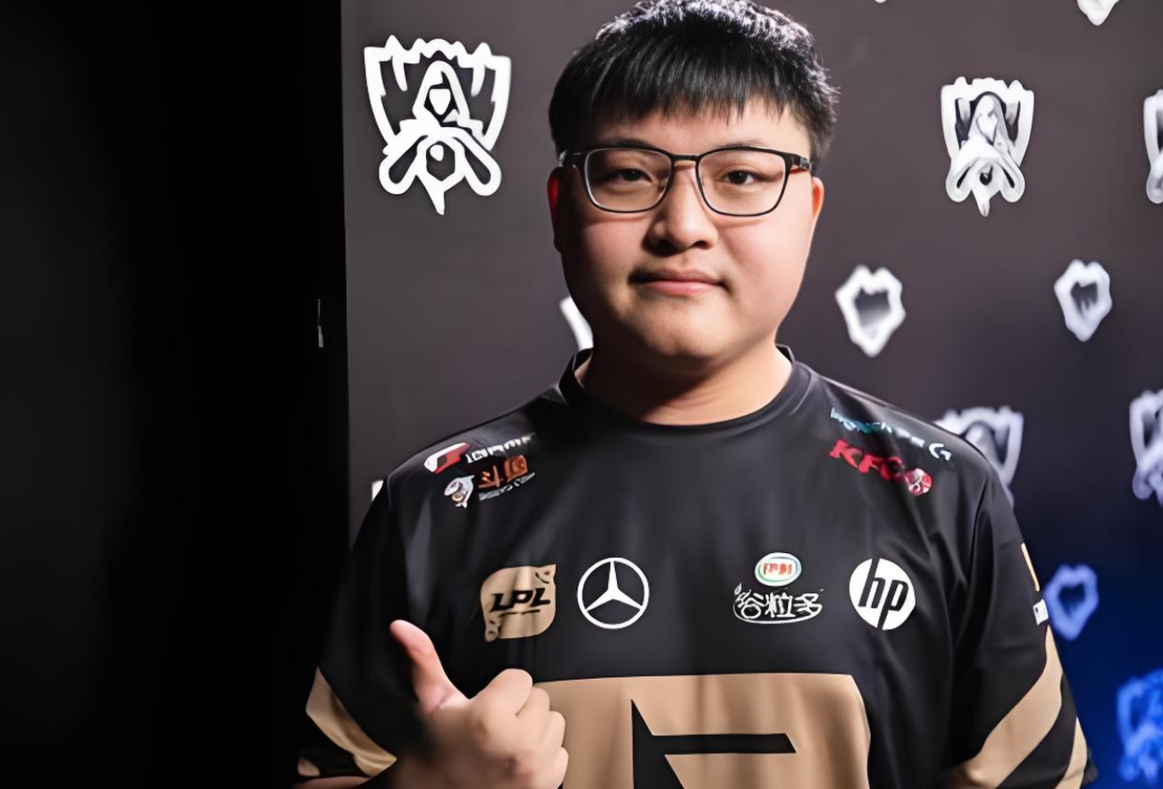 Uzi在FPX比赛中战术调整，突破纪录引发热议！的简单介绍